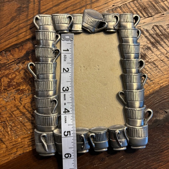 Metal Teacup Frame - Picture 5 of 9